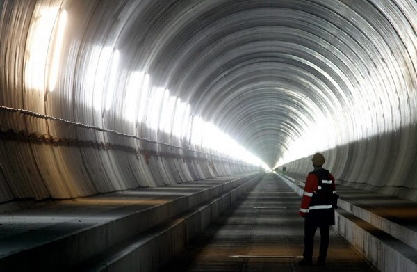 podzemni-grad-lavirint-tunel